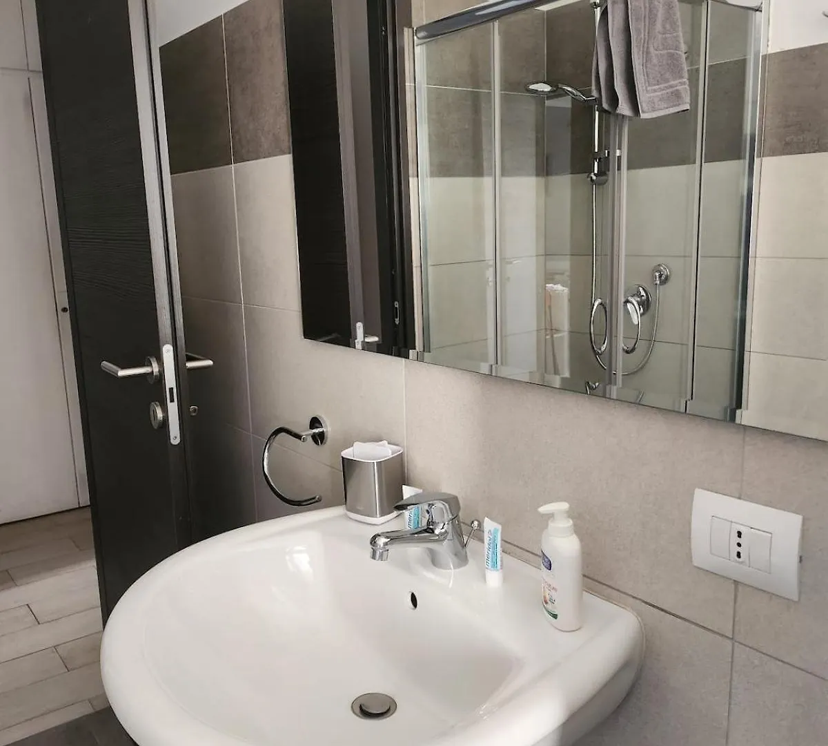 P7 Casa Roma Apartment  Rome